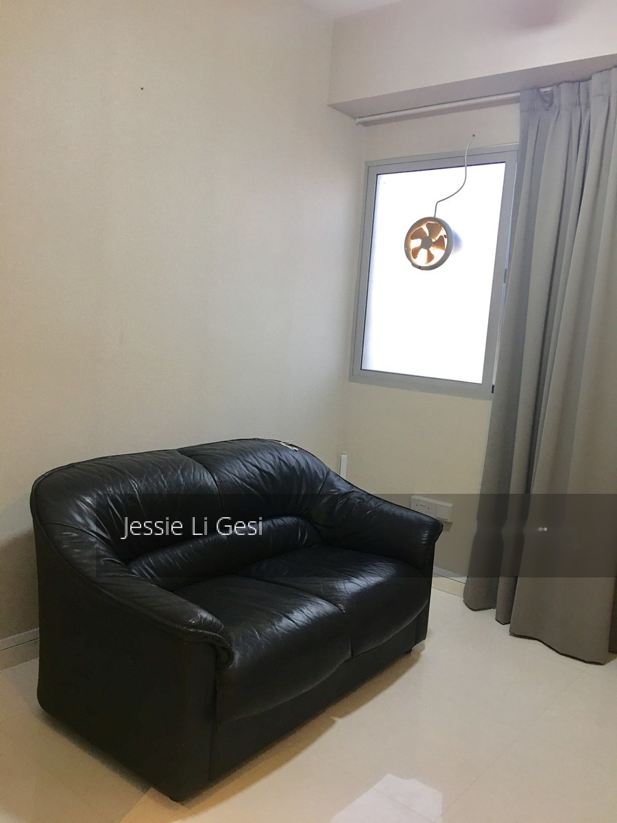 # 1 Loft (D14), Apartment #143720152